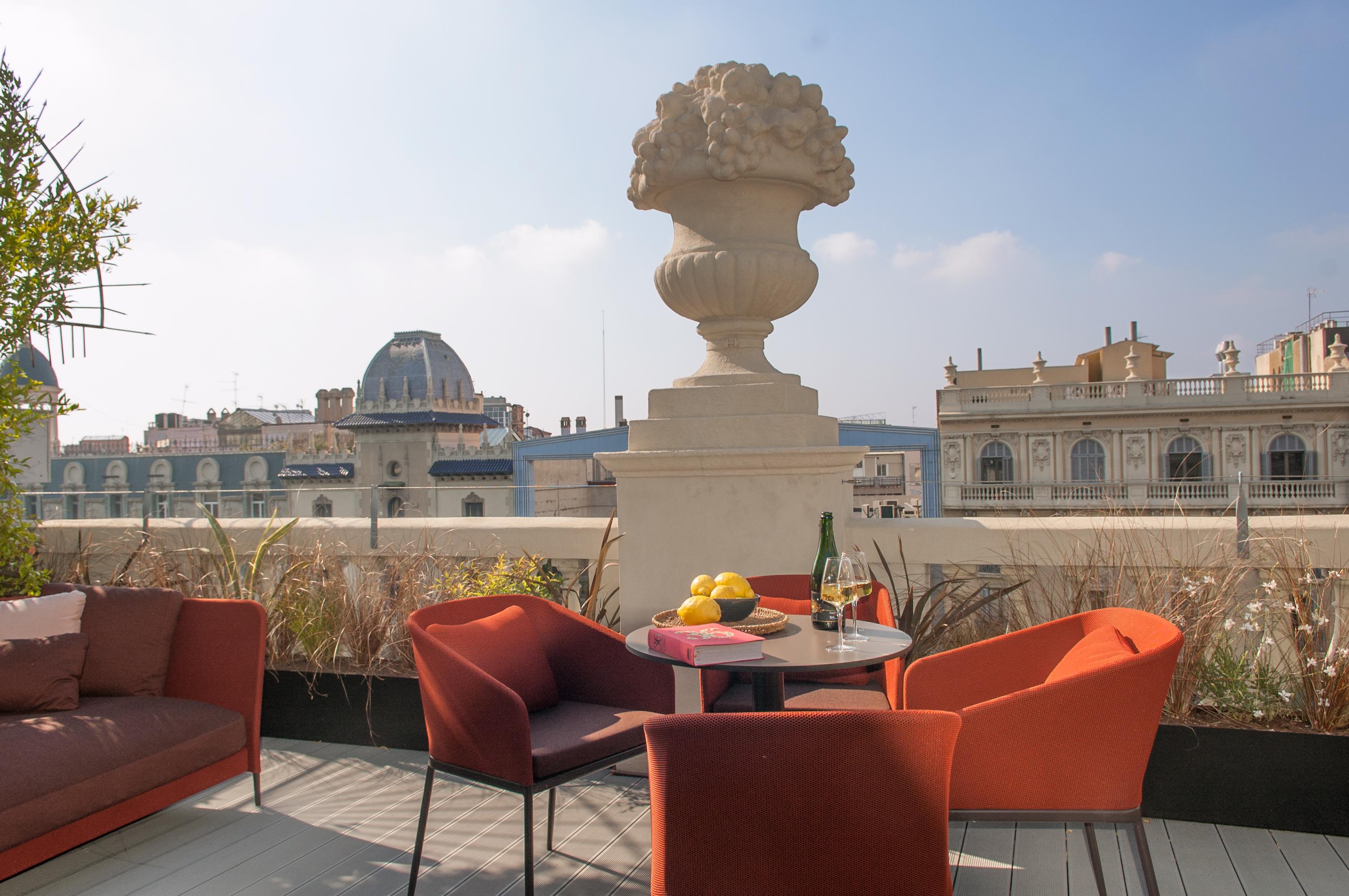Casagrand Luxury Suites Барселона Экстерьер фото