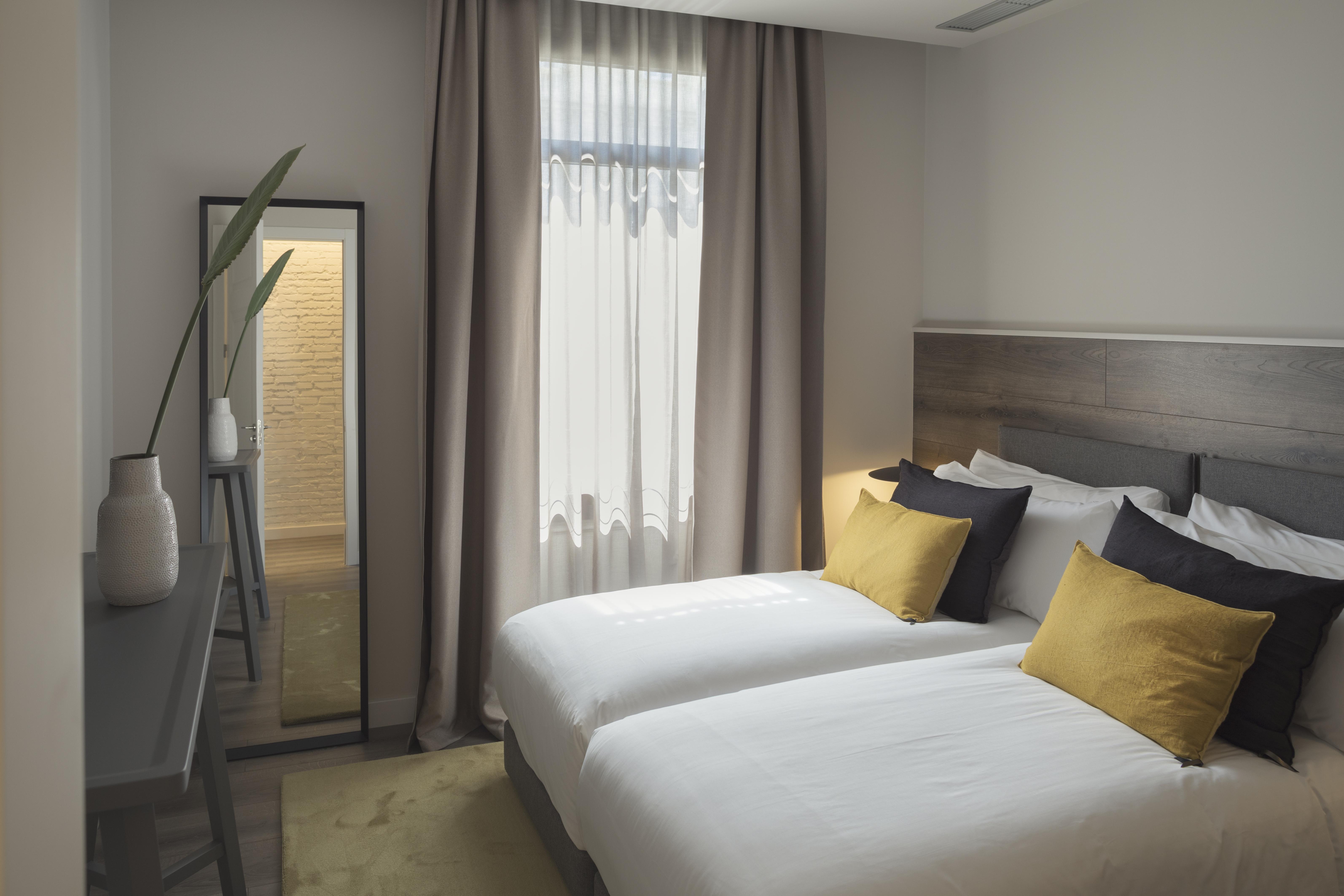 Casagrand Luxury Suites Барселона Экстерьер фото