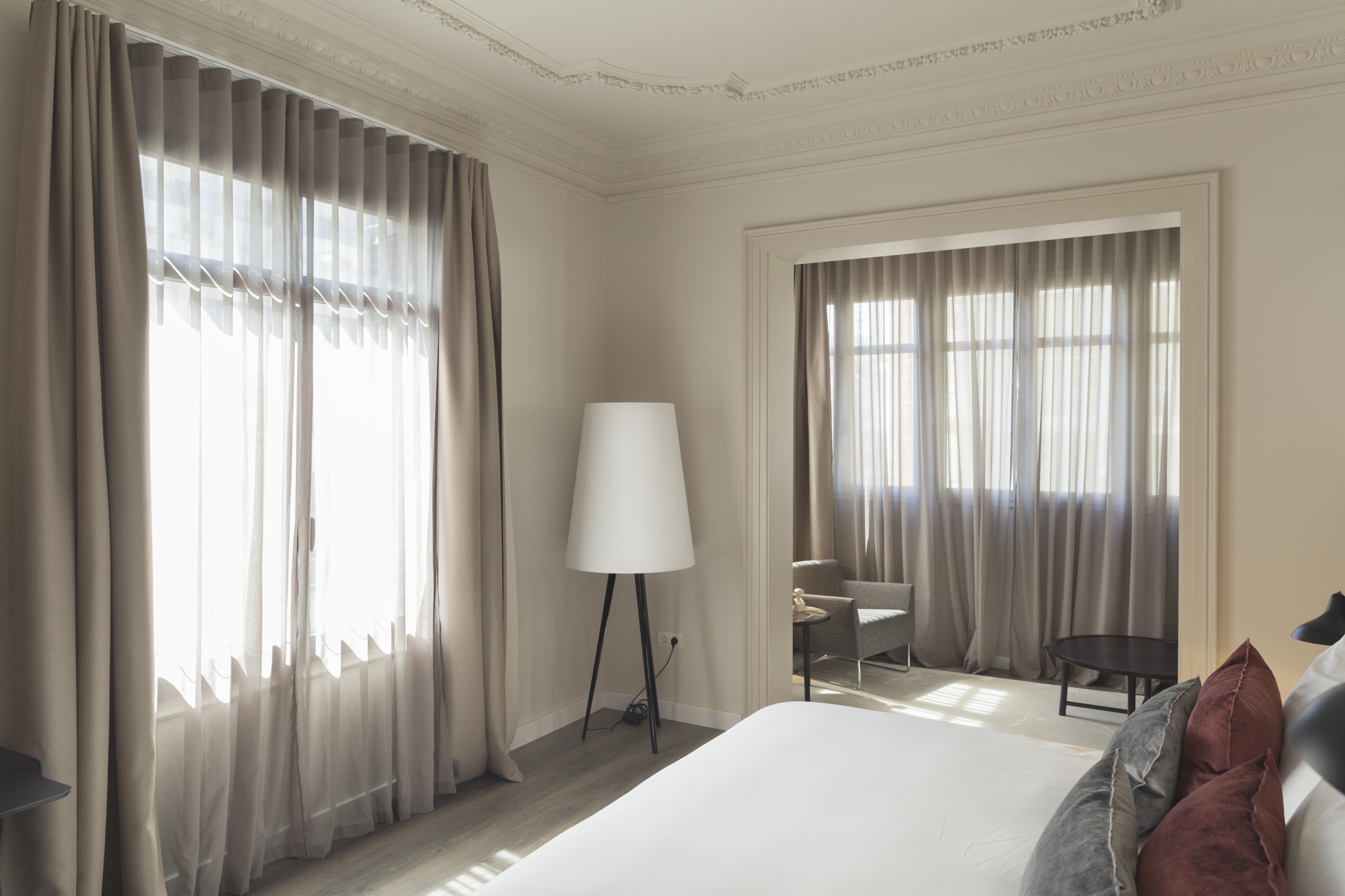 Casagrand Luxury Suites Барселона Экстерьер фото
