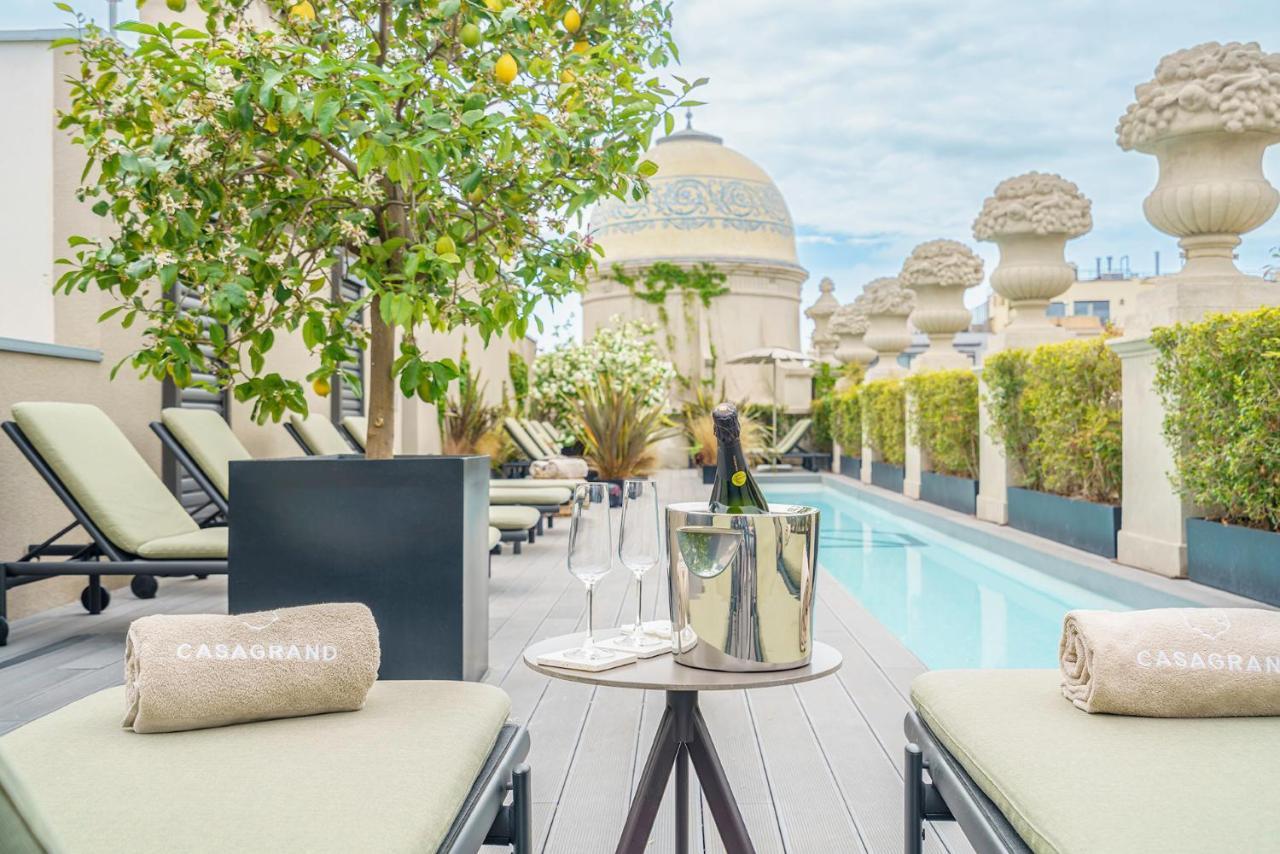 Casagrand Luxury Suites Барселона Экстерьер фото